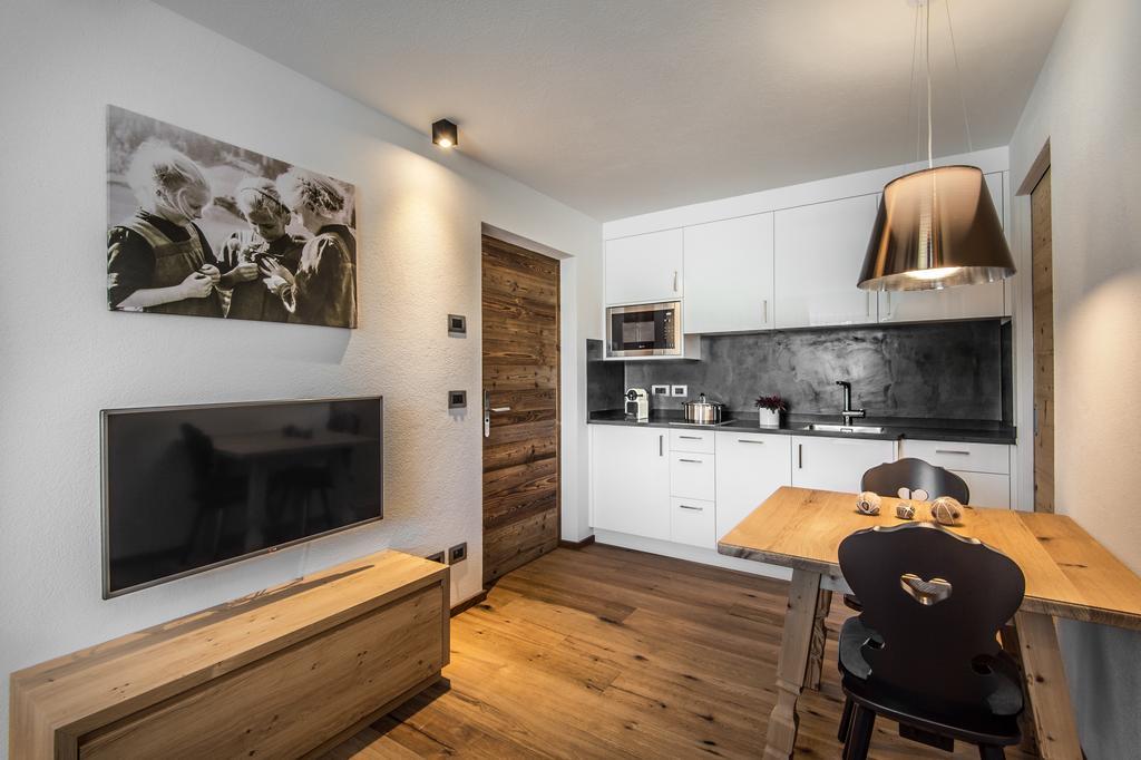 Chalet Prades Dolomiti Lodges La Villa  Værelse billede